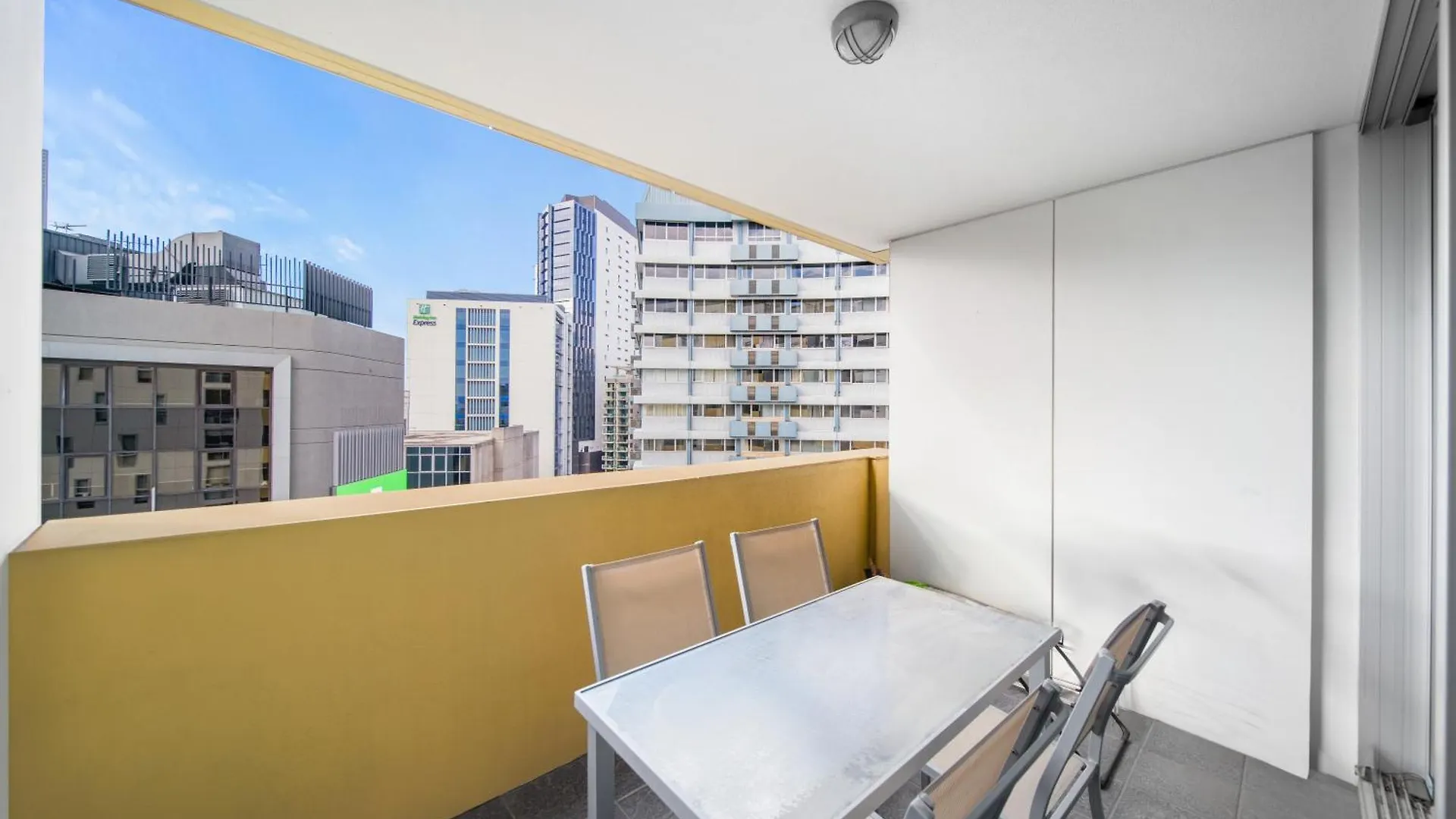 Hotel Oxygen Apartments Brisbane